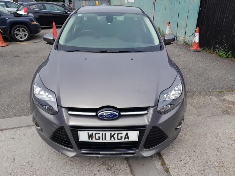 FORD FOCUS