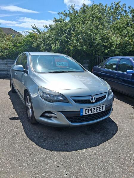 VAUXHALL